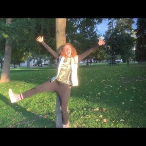 Meet your Posher, Natasha